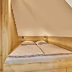 Timberline Peak Duplex & Bath By Interhome